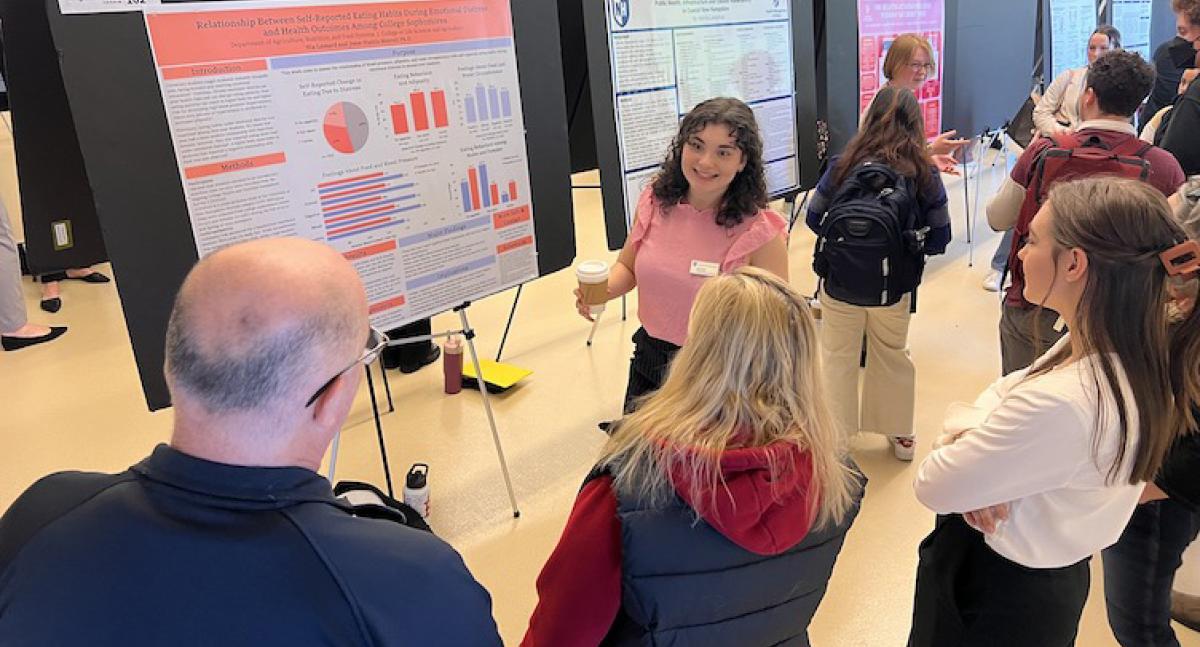 Student presents at the URC