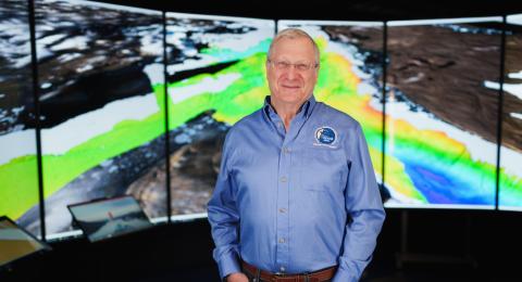 UNH professor Larry Mayer