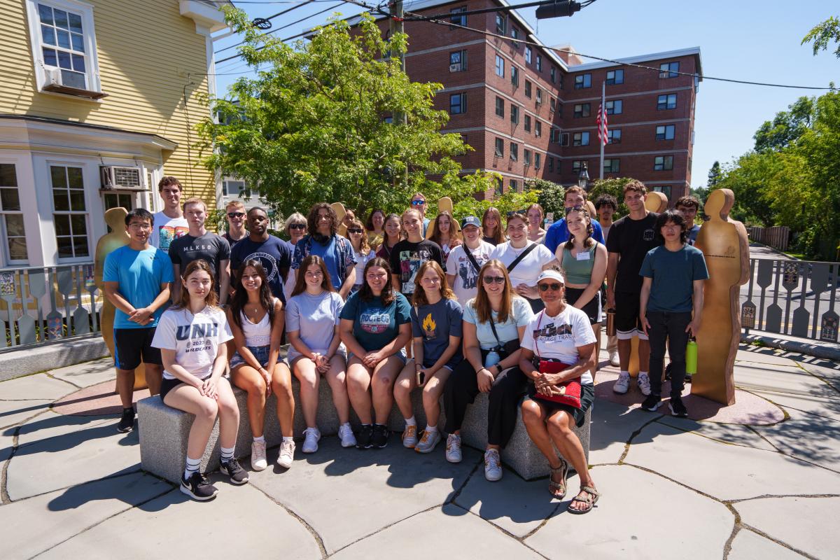 honors retreat group photo outside