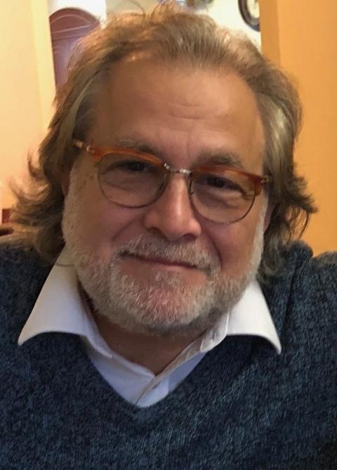 Headshot of Thomas Bianchi